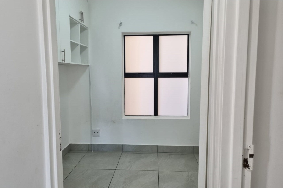 To Let 3 Bedroom Property for Rent in Parklands Western Cape